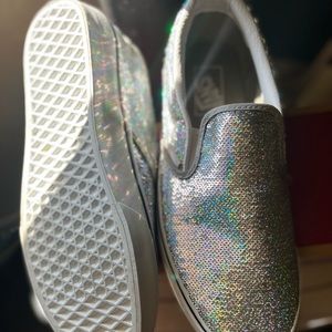 woman’s vans sneakers size 10.